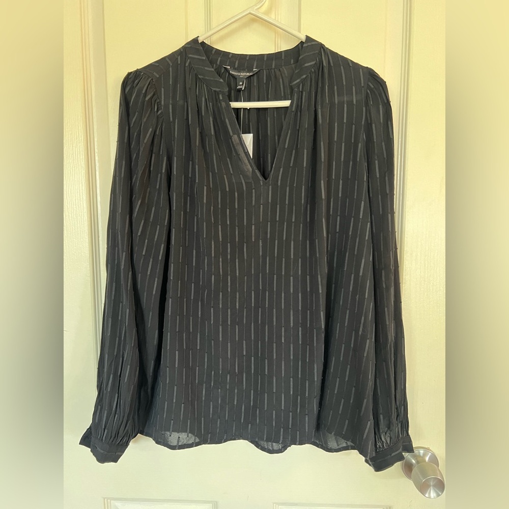 Banana Republic Black Textured Sheer Stripe Blouse NWT Size M